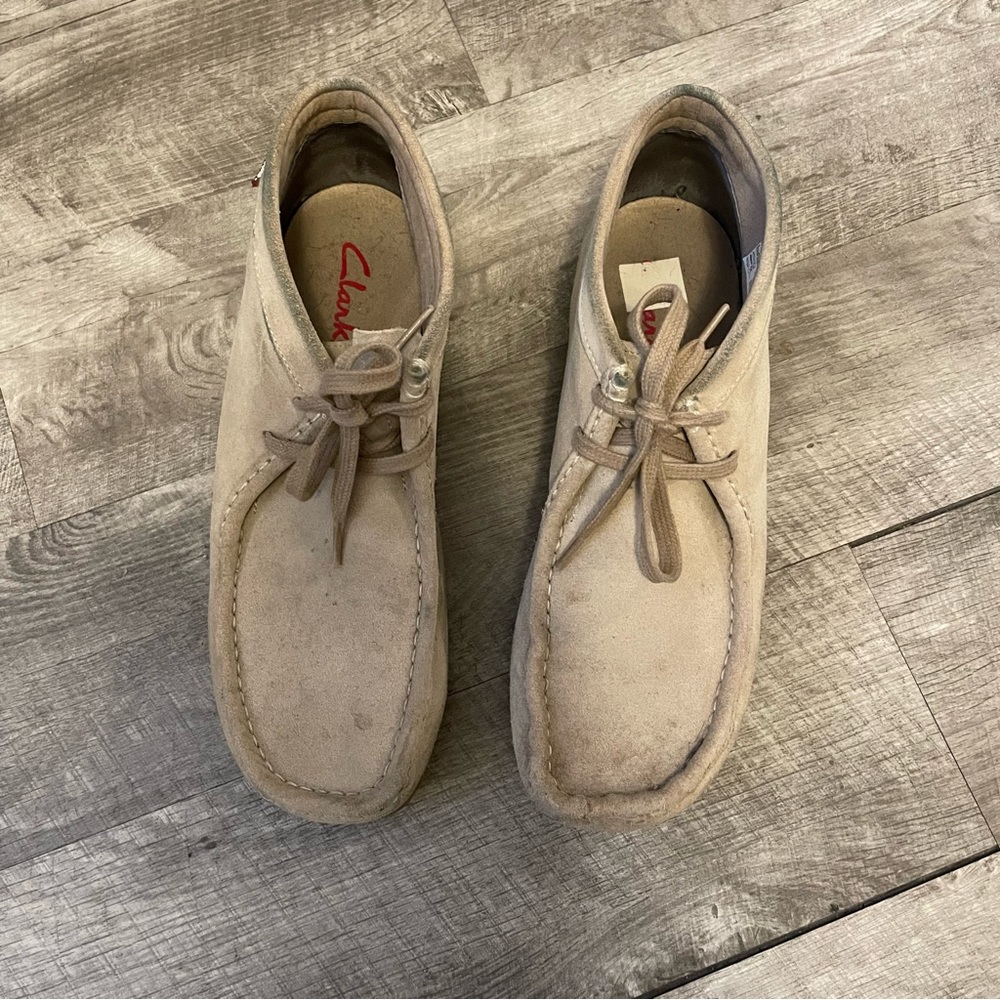 Clarks suede boots